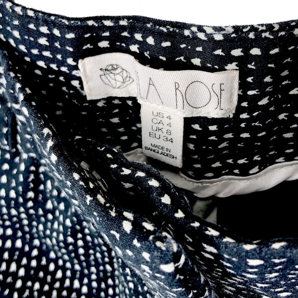 Lila Rosa Black & White High Waisted Printed Short - Picture 4 of 5